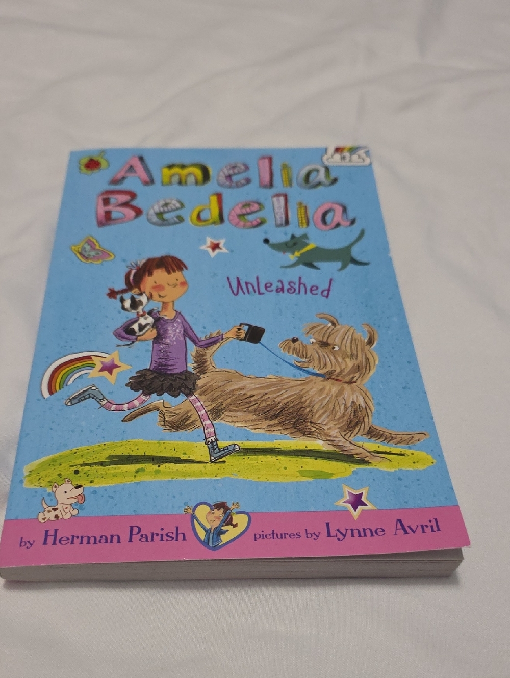 Amelia Bedelia Unleashed - Illustrated Children's Book #2